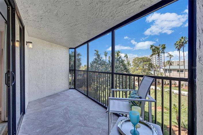 Image No.31-2 Bed Property for sale