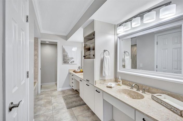 Image No.36-2 Bed Property for sale