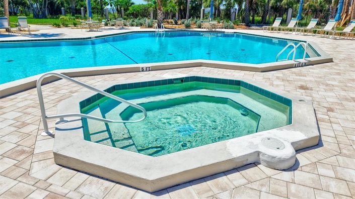 Image No.52-2 Bed Property for sale