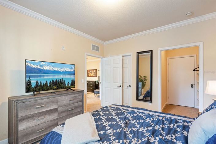 Image No.18-2 Bed Property for sale