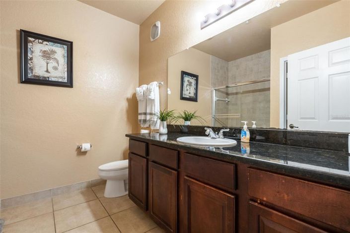 Image No.19-2 Bed Property for sale