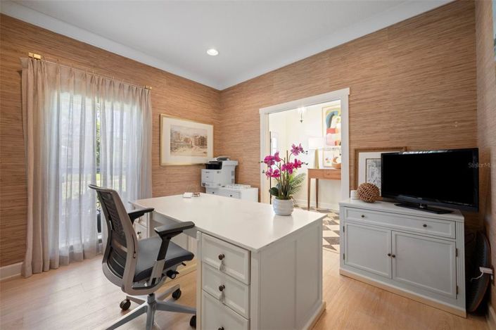 Image No.9-5 Bed Property for sale