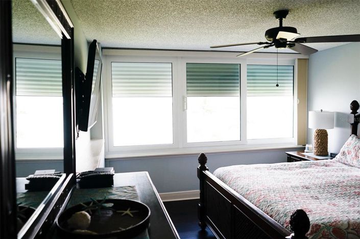 Image No.15-2 Bed Property for sale