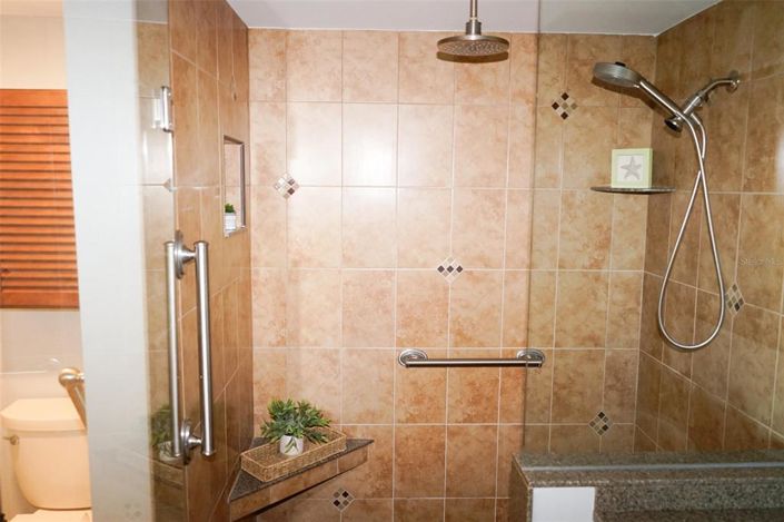 Image No.24-2 Bed Property for sale