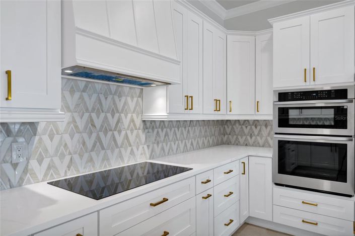 Image No.18-4 Bed Property for sale