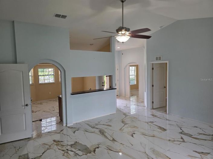 Image No.15-4 Bed Property for sale