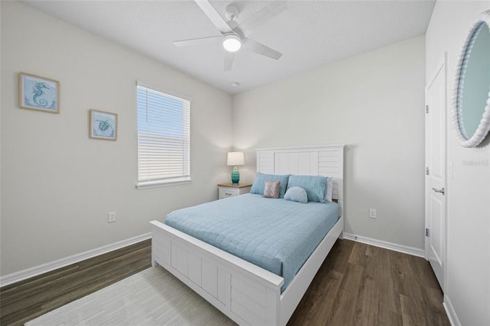 Image No.10-5 Bed Property for sale