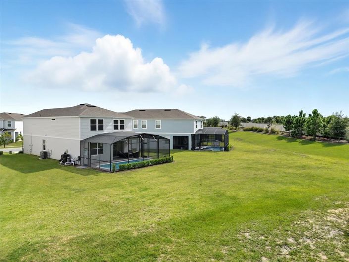 Image No.35-5 Bed Property for sale