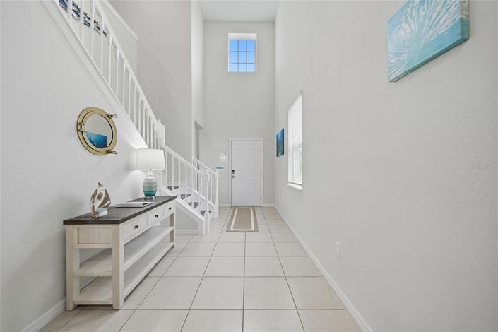 Image No.4-5 Bed Property for sale