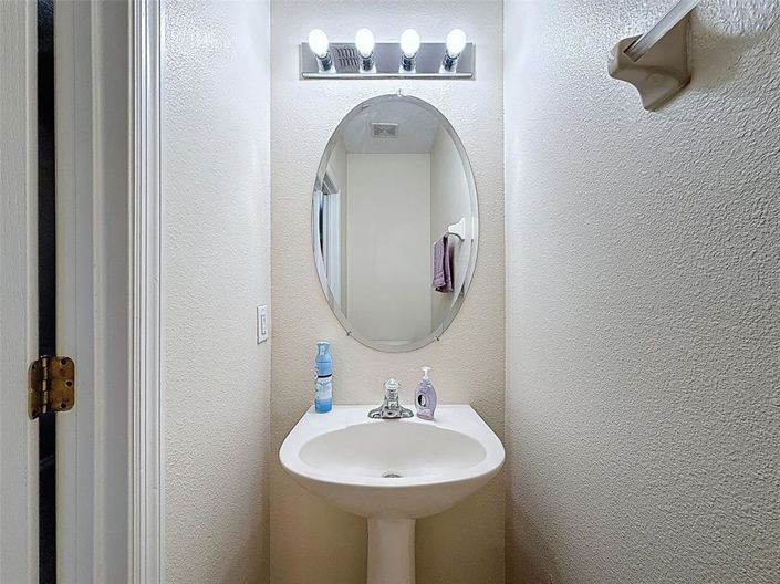 Image No.11-2 Bed Townhouse for sale