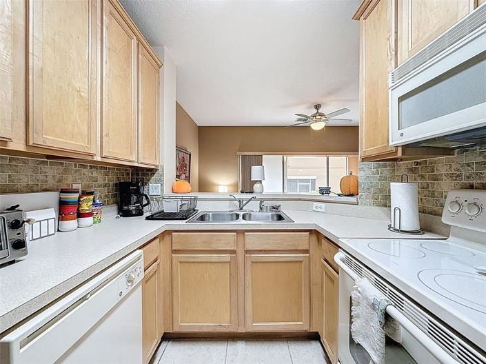 Image No.5-2 Bed Townhouse for sale