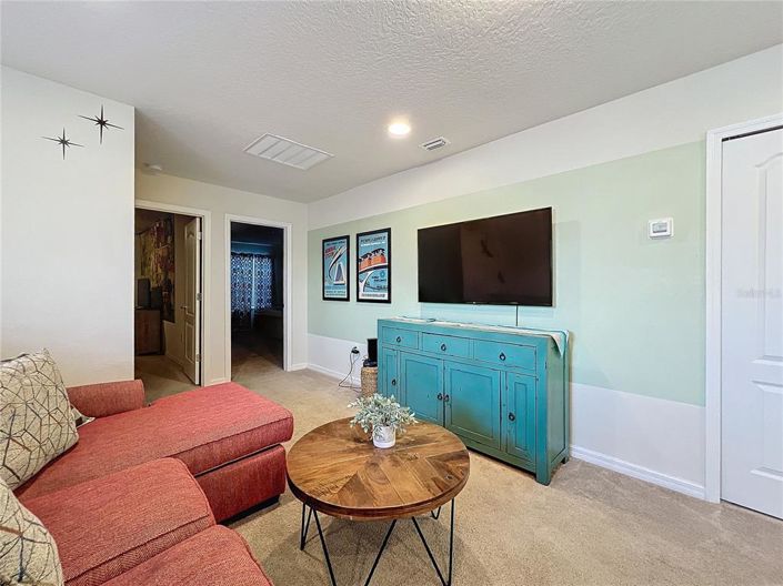 Image No.34-5 Bed Townhouse for sale