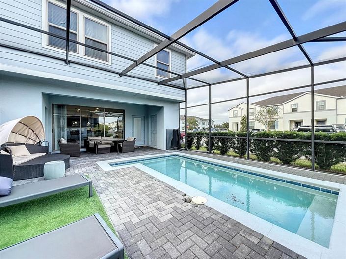 Image No.45-5 Bed Townhouse for sale