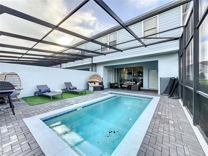 Image No.48-5 Bed Townhouse for sale