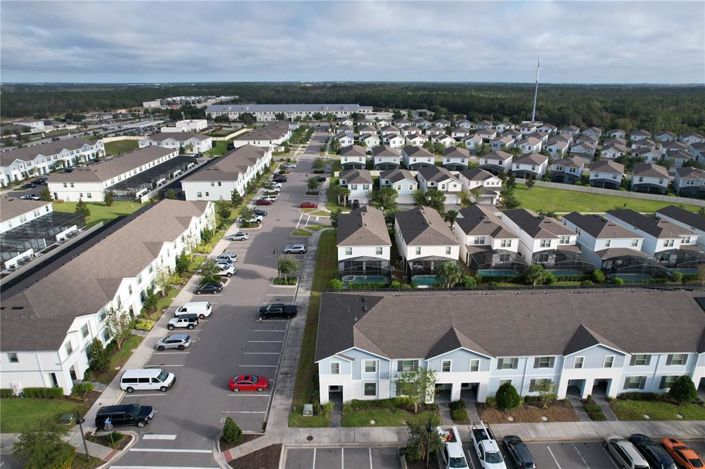 Image No.59-5 Bed Townhouse for sale