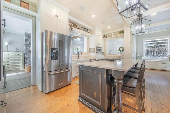 Image No.18-5 Bed Property for sale