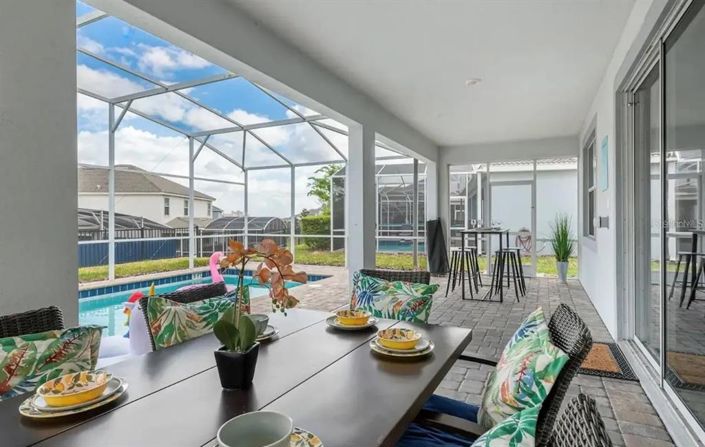 Image No.16-9 Bed Property for sale