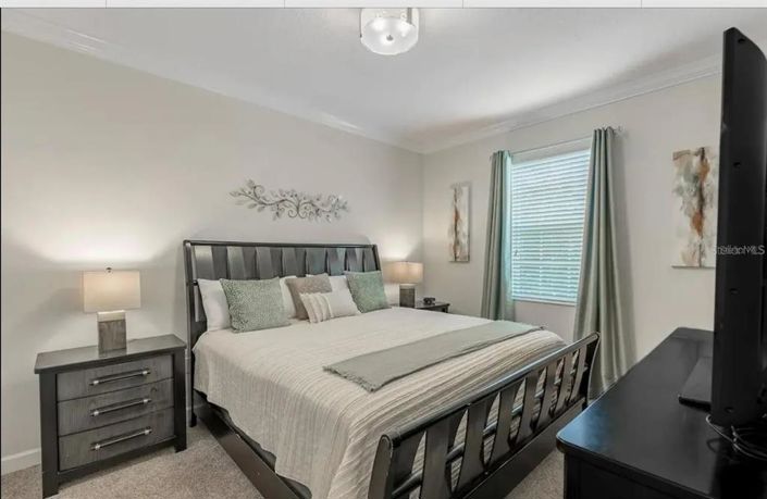 Image No.22-9 Bed Property for sale