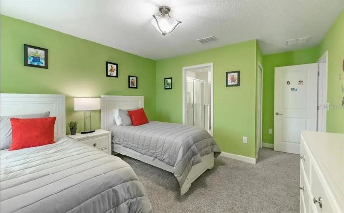 Image No.49-9 Bed Property for sale