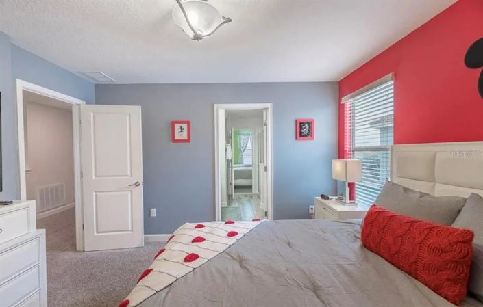 Image No.52-9 Bed Property for sale