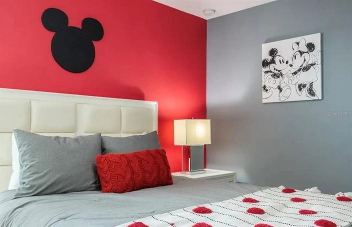 Image No.53-9 Bed Property for sale