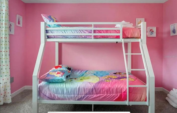 Image No.57-9 Bed Property for sale