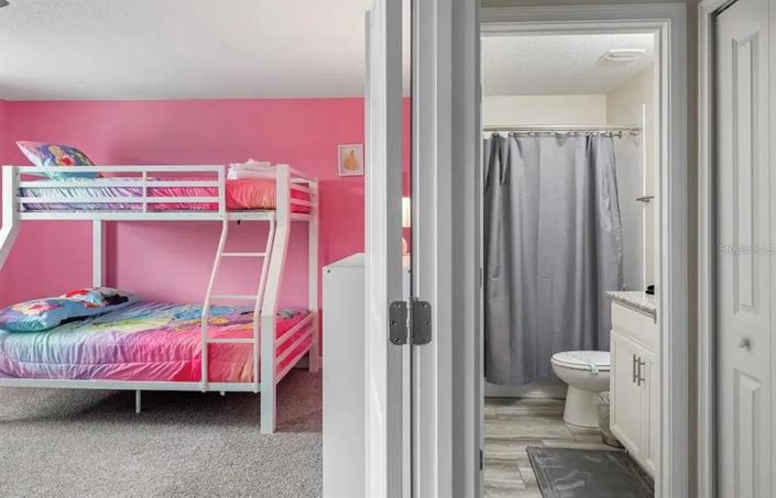 Image No.58-9 Bed Property for sale