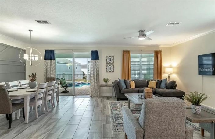 Image No.8-9 Bed Property for sale