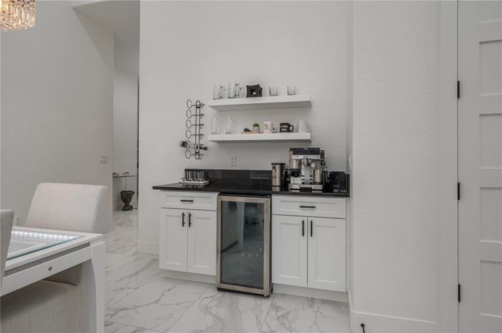 Image No.14-4 Bed Property for sale