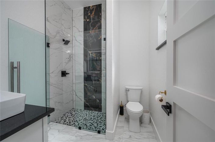 Image No.23-4 Bed Property for sale