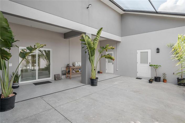 Image No.33-4 Bed Property for sale