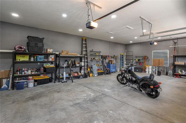 Image No.38-4 Bed Property for sale