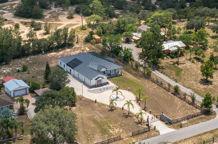 Image No.43-4 Bed Property for sale