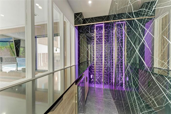 Image No.23-4 Bed Property for sale