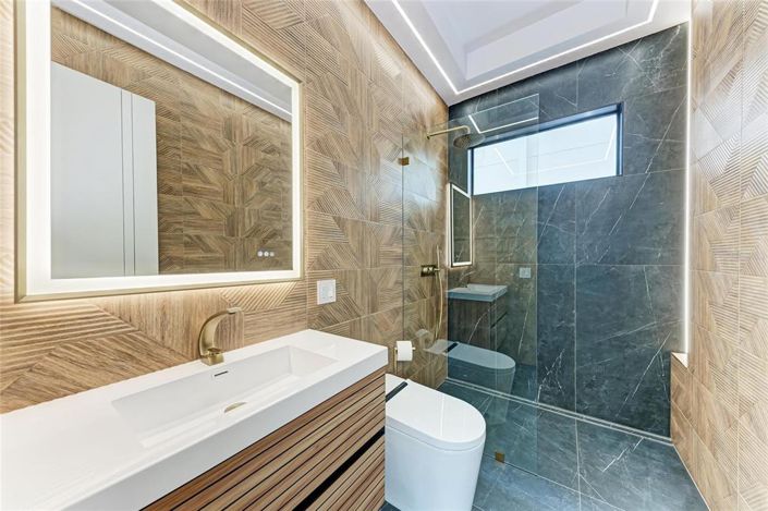 Image No.34-4 Bed Property for sale