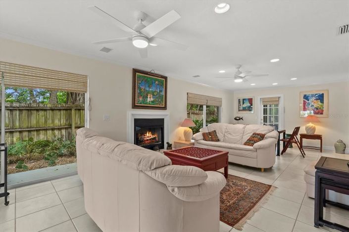 Image No.23-2 Bed Property for sale