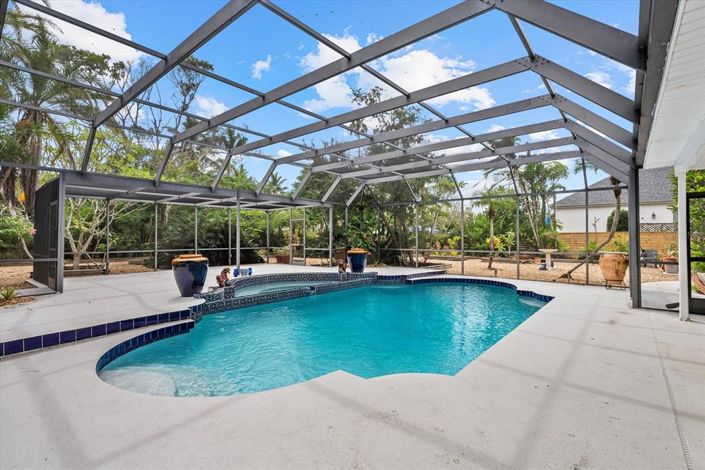 Image No.32-2 Bed Property for sale