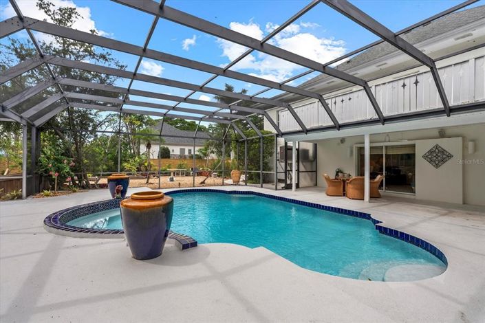 Image No.36-2 Bed Property for sale