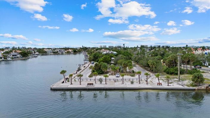 Image No.46-2 Bed Property for sale