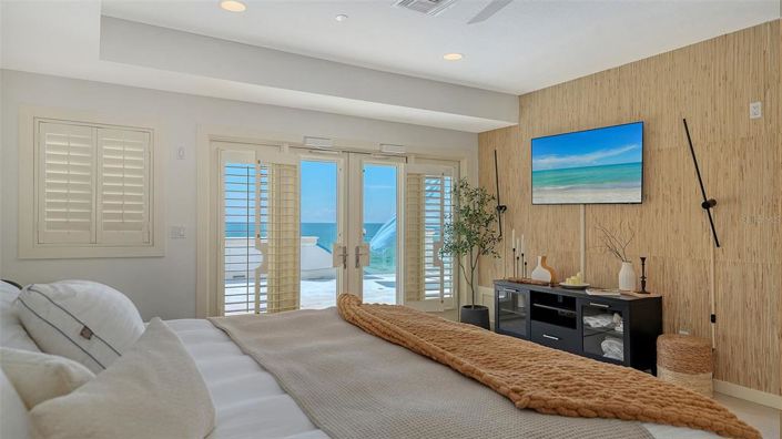 Image No.48-6 Bed Property for sale