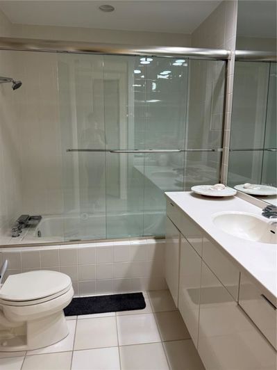 Image No.51-6 Bed Property for sale