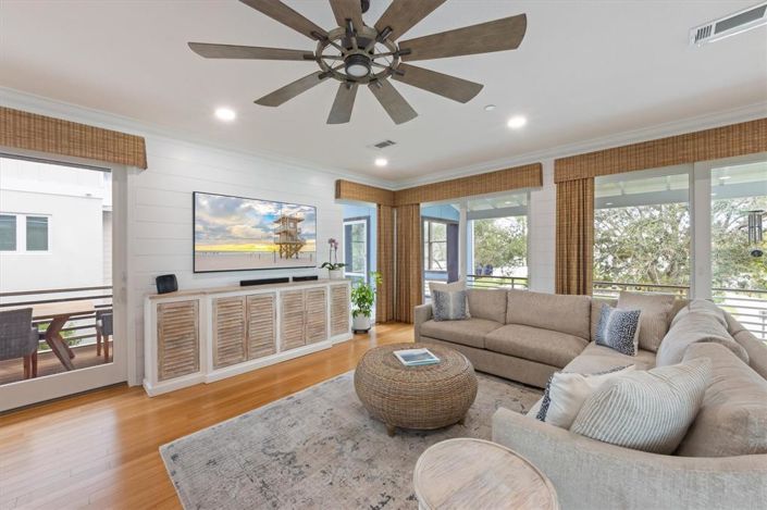 Image No.7-3 Bed Property for sale