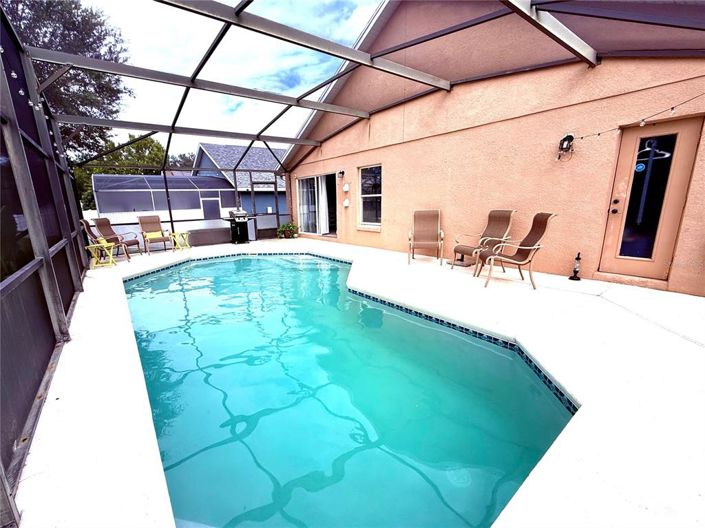 Image No.17-4 Bed Property for sale