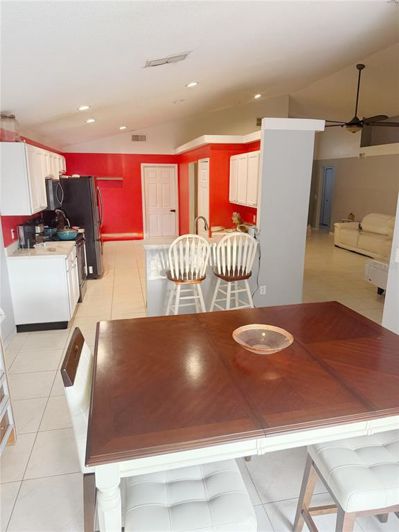 Image No.9-4 Bed Property for sale