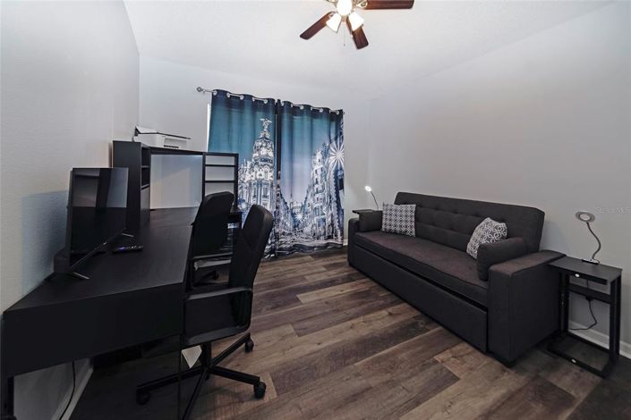 Image No.14-5 Bed Property for sale