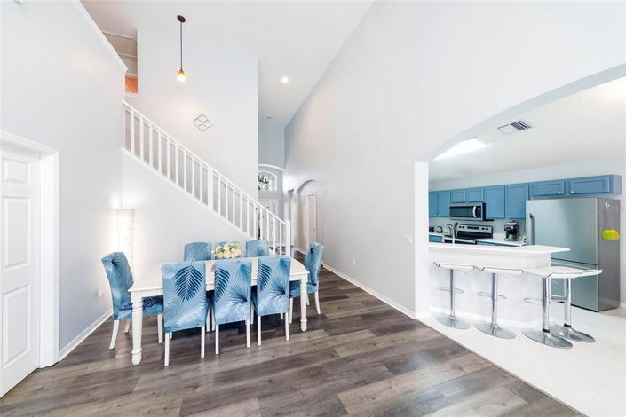 Image No.36-5 Bed Property for sale