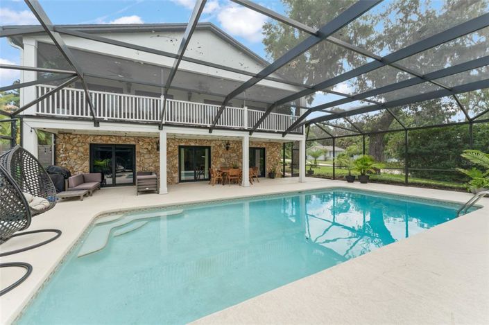 Image No.49-5 Bed Property for sale