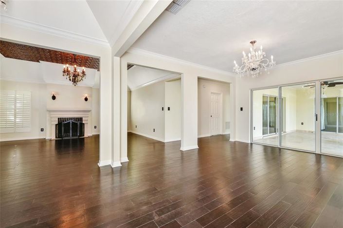 Image No.7-3 Bed Property for sale