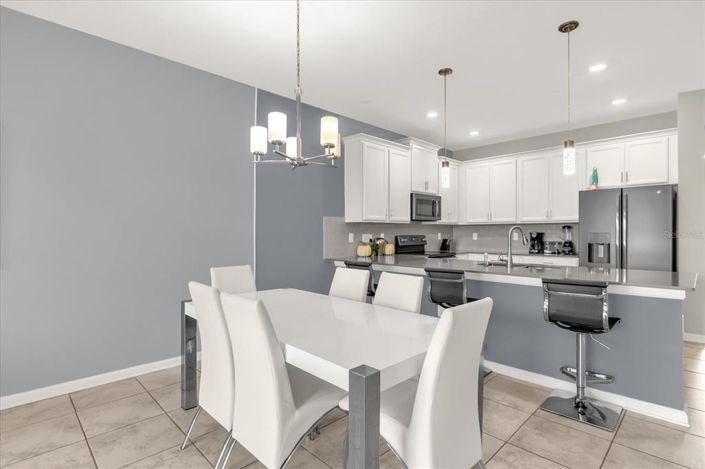 Image No.11-3 Bed Townhouse for sale