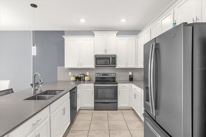 Image No.14-3 Bed Townhouse for sale